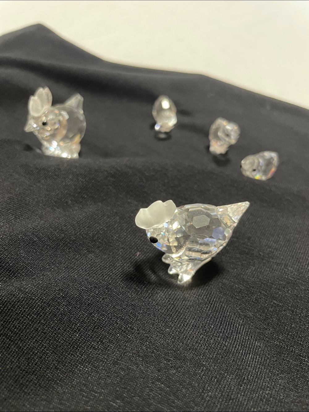 Swarovski Crystal chicken Figurines  in minor damaged condition